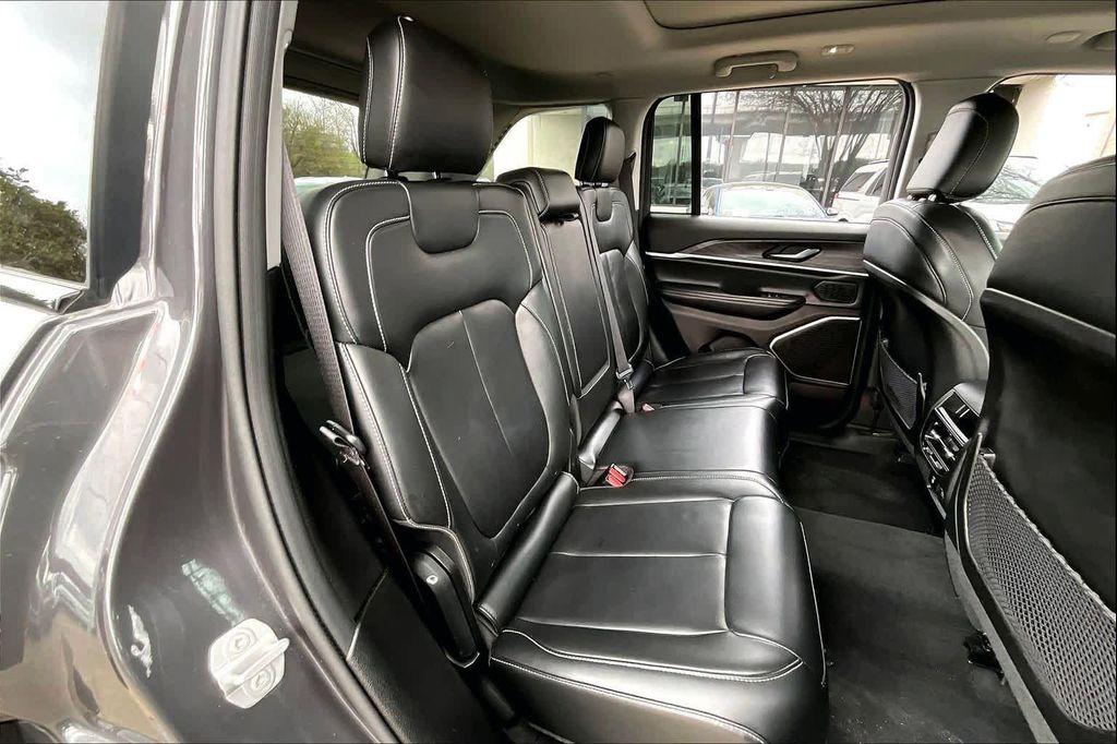 used 2022 Jeep Grand Cherokee car, priced at $26,998