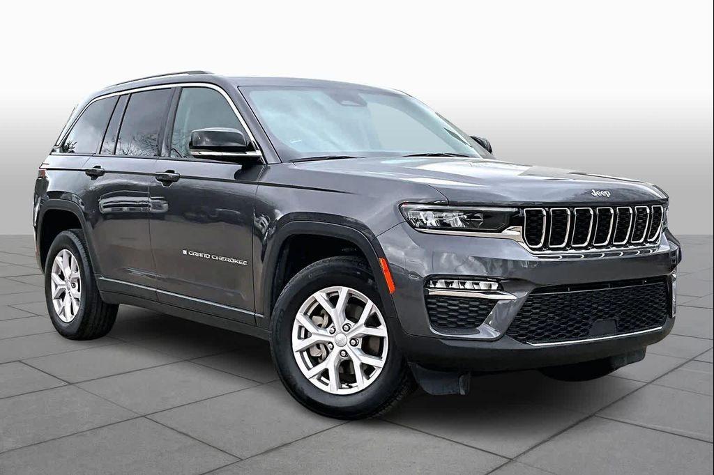 used 2022 Jeep Grand Cherokee car, priced at $26,998