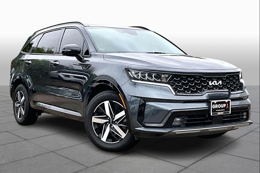 used 2022 Kia Sorento car, priced at $22,999