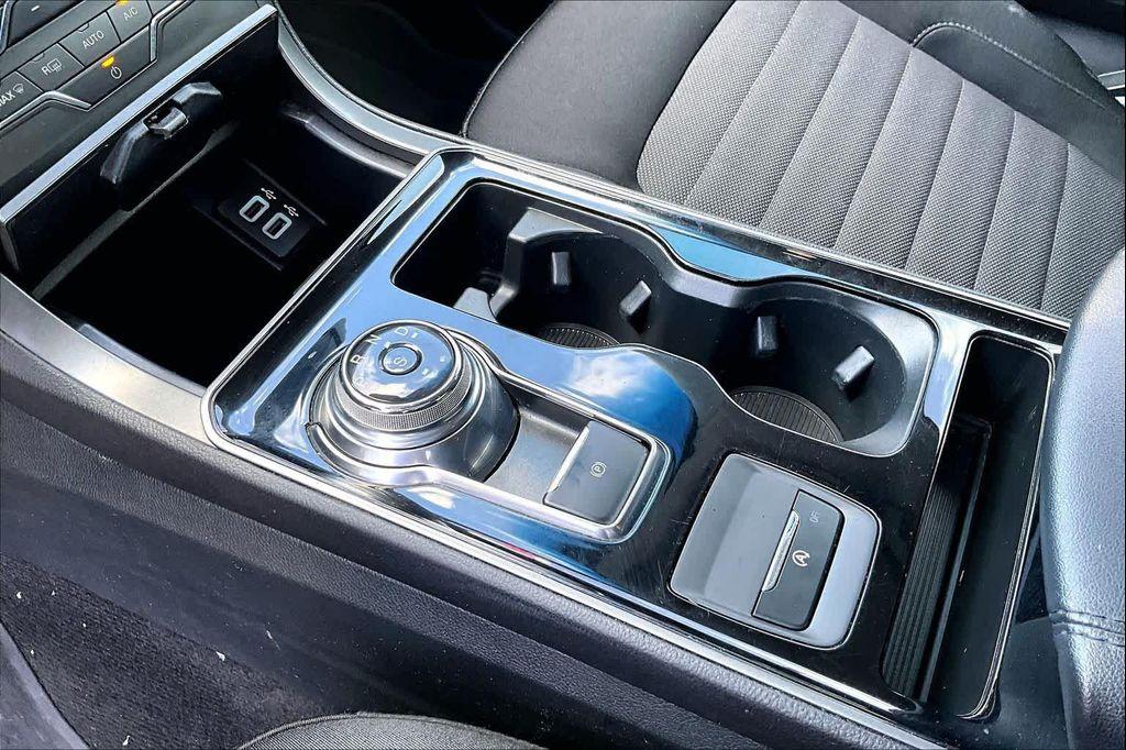 used 2020 Ford Edge car, priced at $14,895