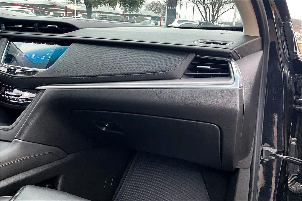 used 2019 Cadillac XT5 car, priced at $20,499