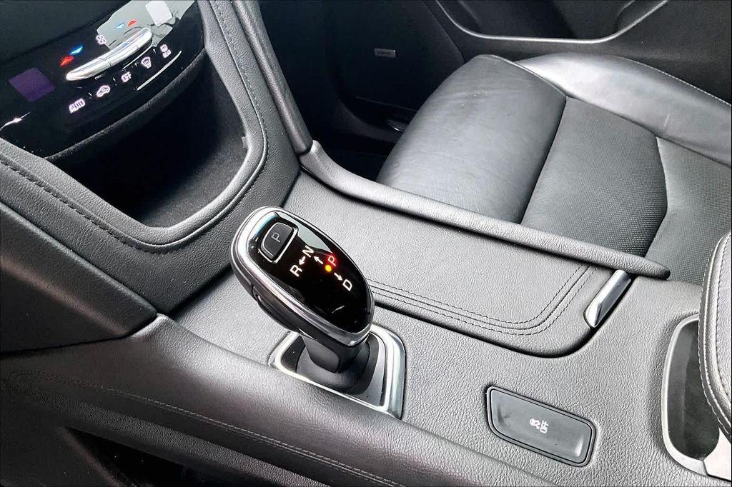 used 2019 Cadillac XT5 car, priced at $20,499