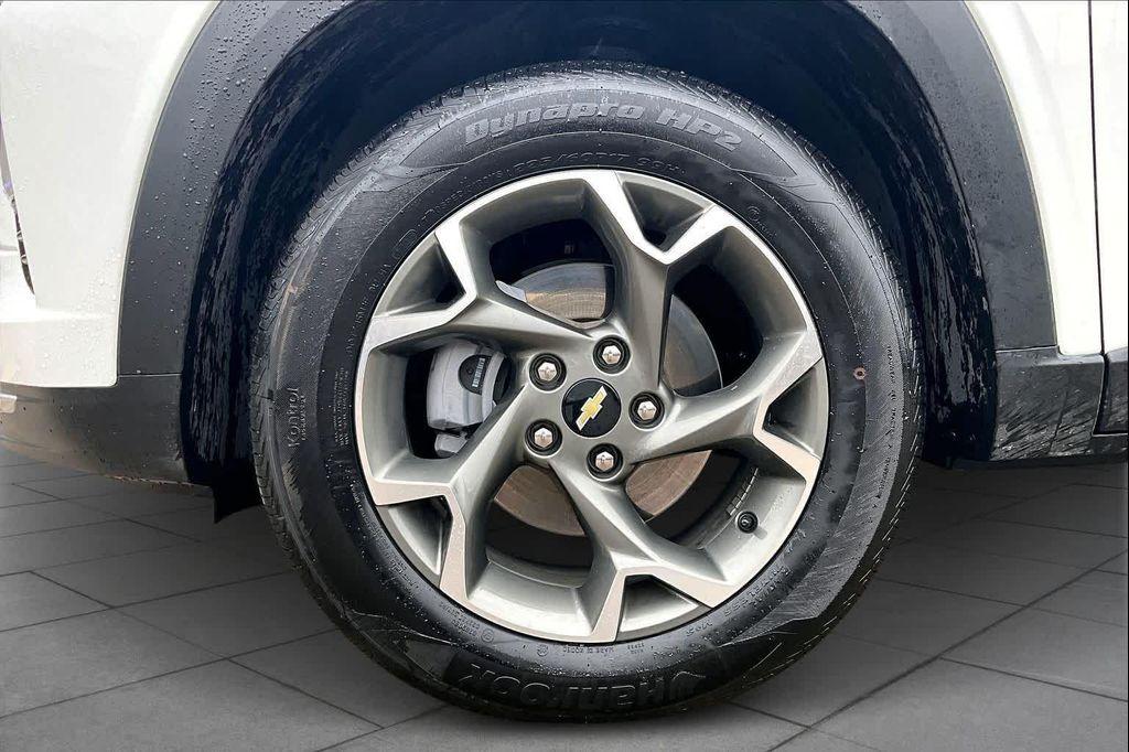 used 2025 Chevrolet Trax car, priced at $21,969