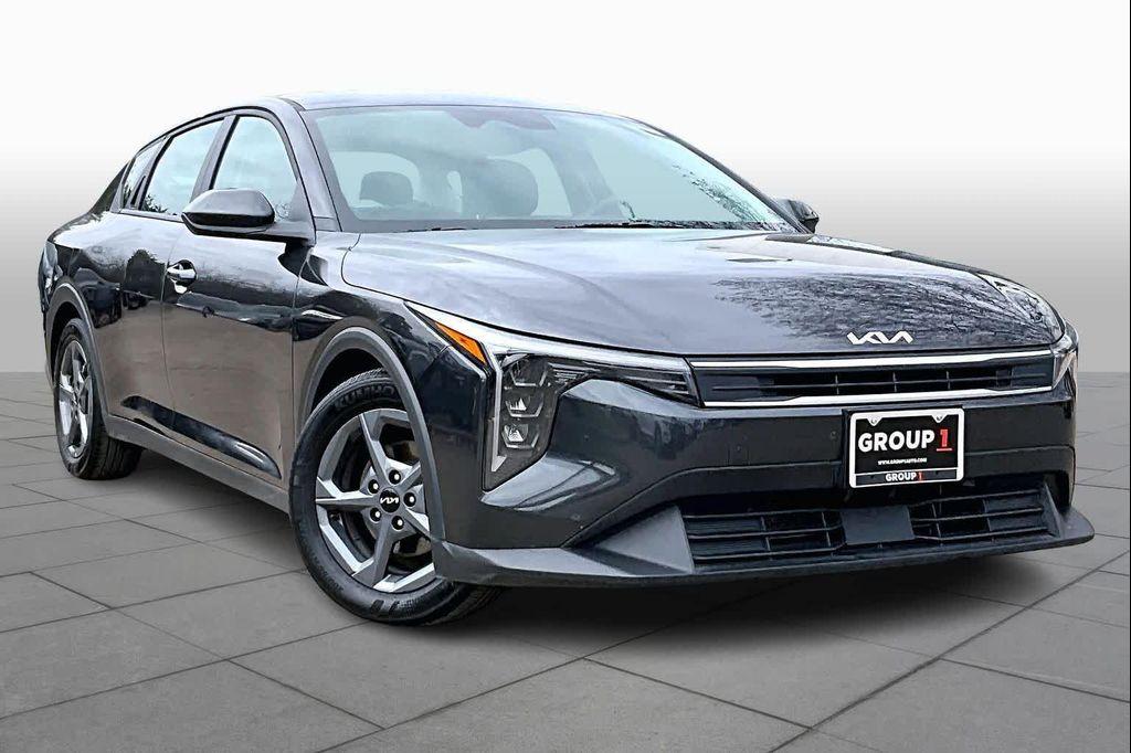 used 2025 Kia K4 car, priced at $19,997