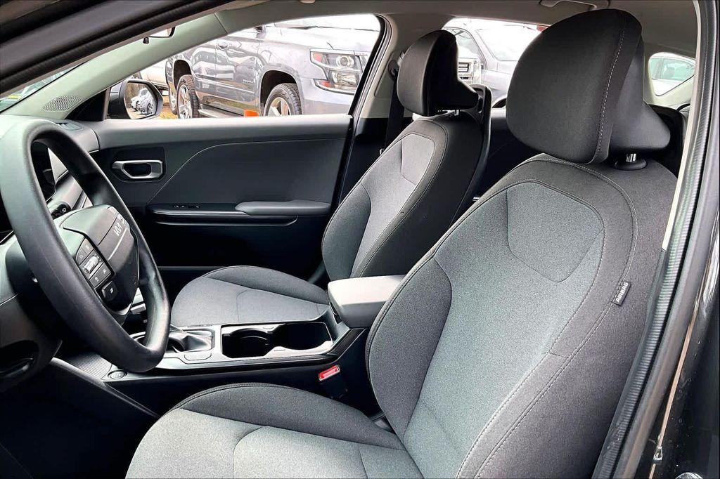 used 2025 Kia K4 car, priced at $19,997