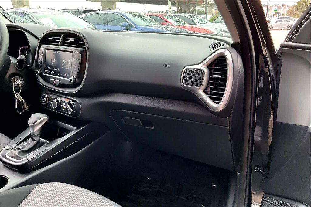 used 2024 Kia Soul car, priced at $17,454