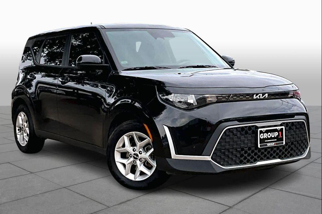 used 2024 Kia Soul car, priced at $17,454