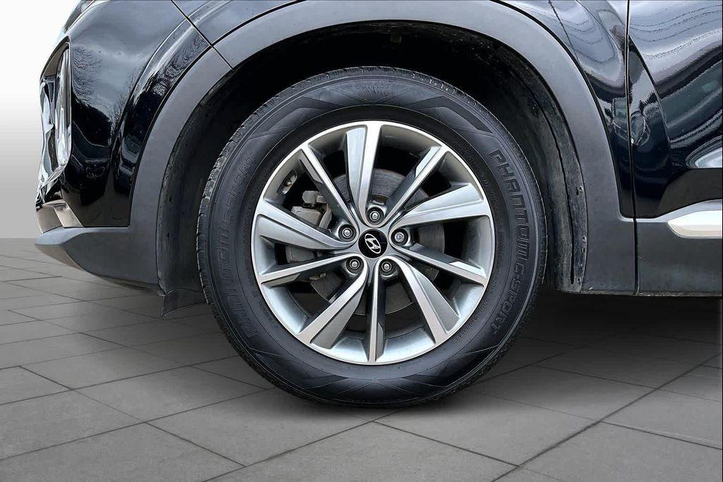 used 2020 Hyundai Santa Fe car, priced at $14,955