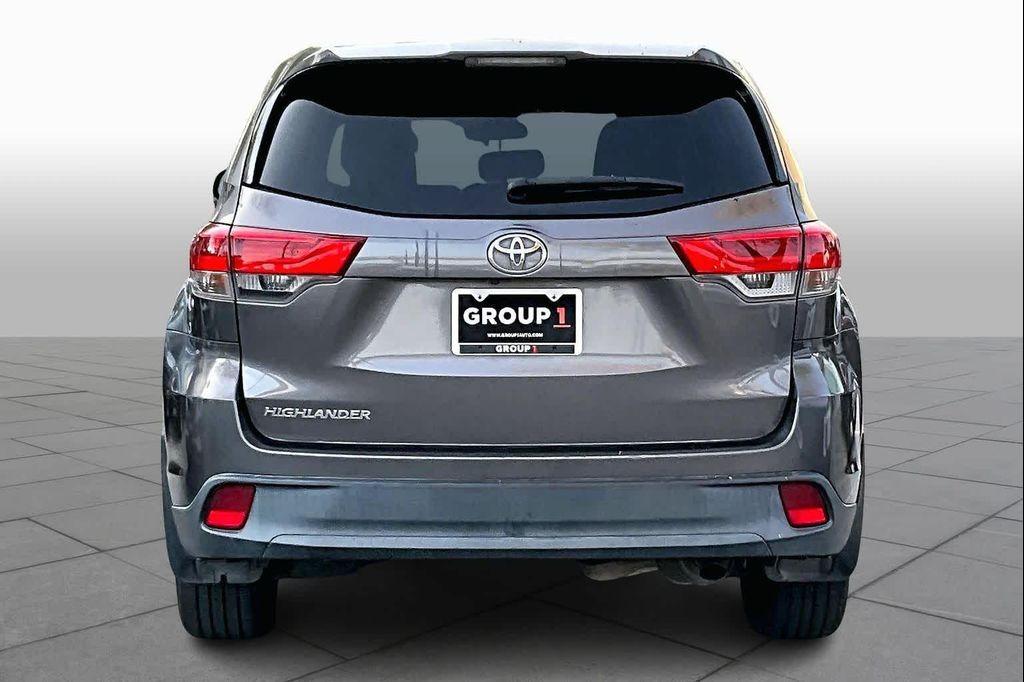 used 2017 Toyota Highlander car, priced at $17,714