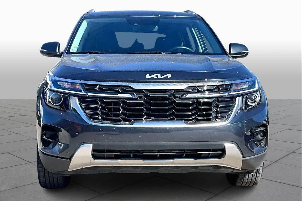used 2025 Kia Seltos car, priced at $22,929