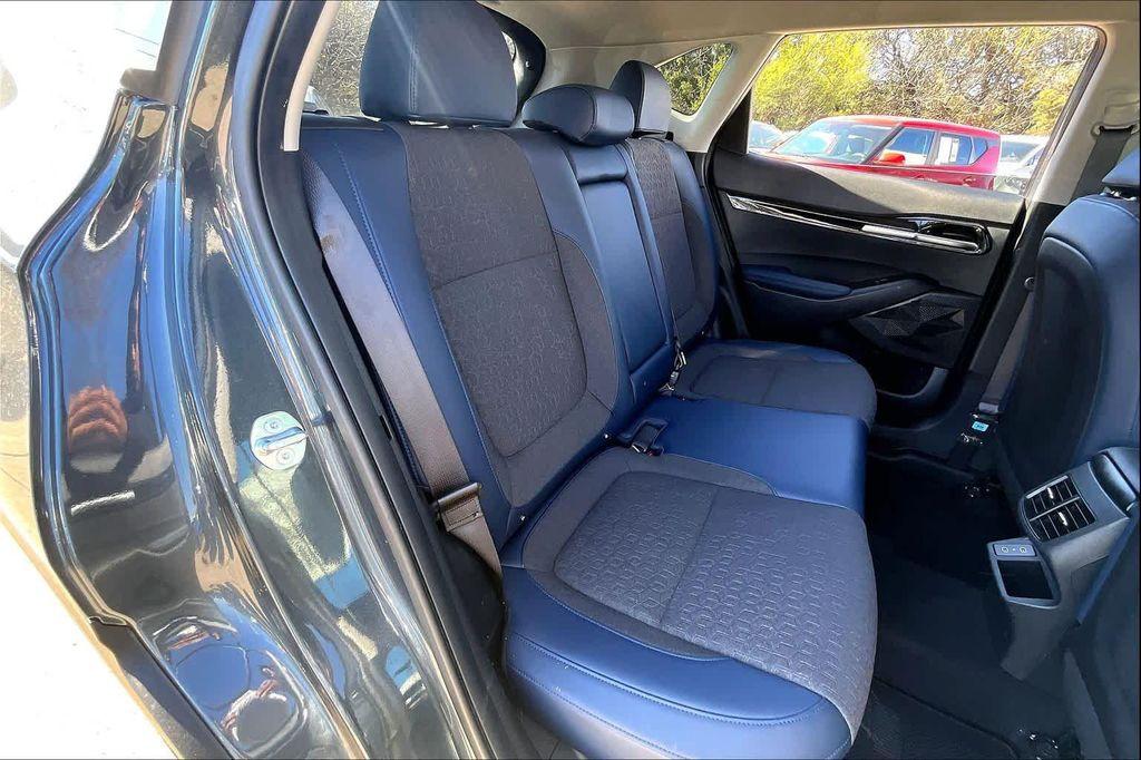 used 2025 Kia Seltos car, priced at $22,929