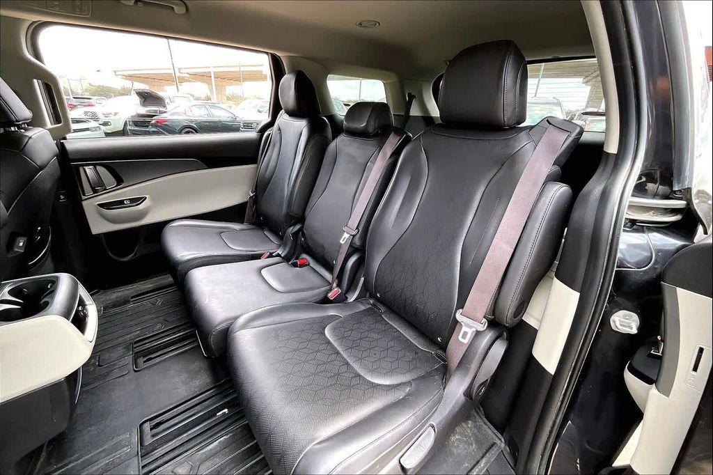 used 2022 Kia Carnival car, priced at $16,943
