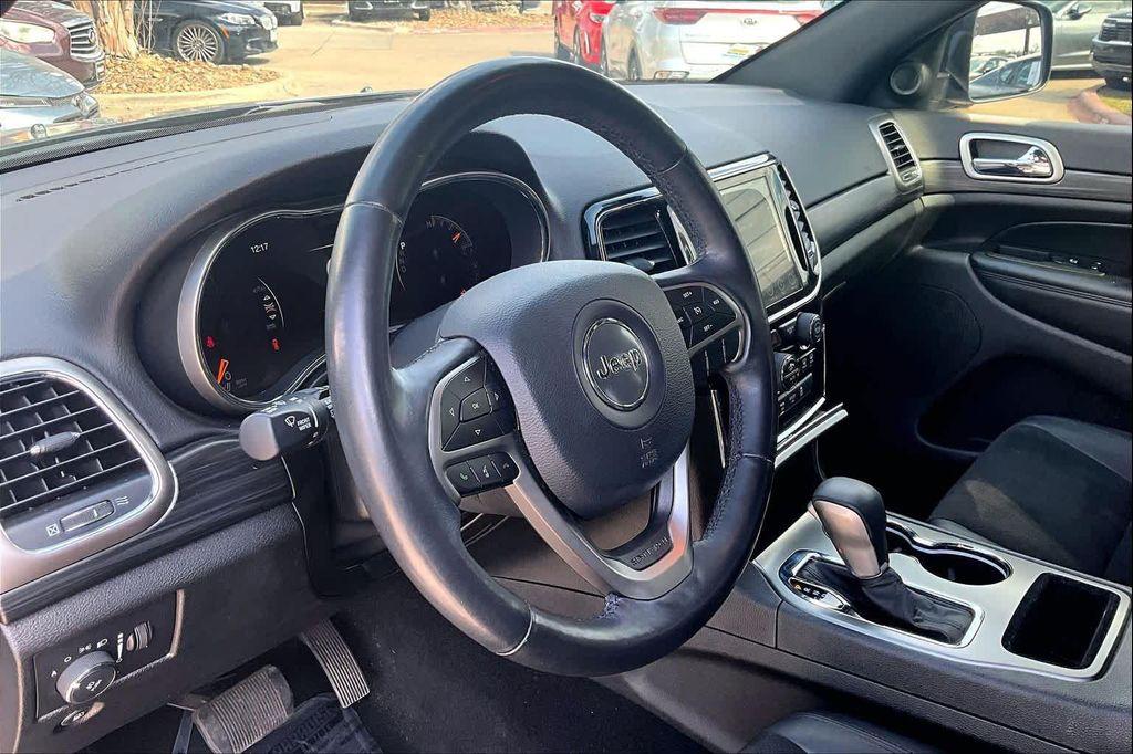 used 2019 Jeep Grand Cherokee car, priced at $22,945
