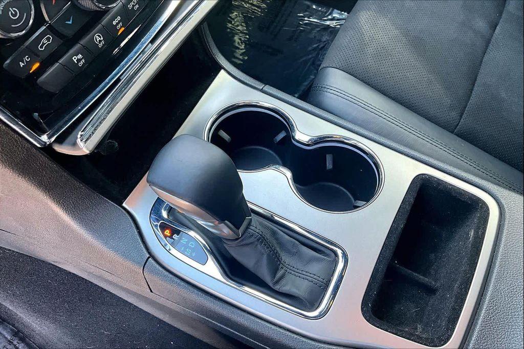 used 2019 Jeep Grand Cherokee car, priced at $22,945