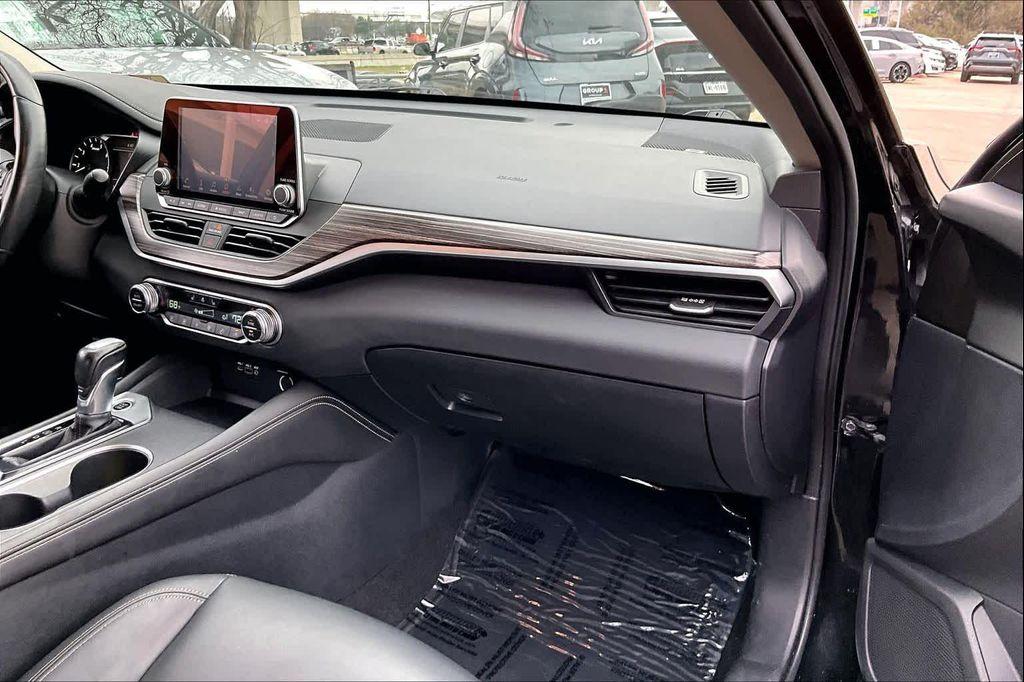 used 2019 Nissan Altima car, priced at $15,784