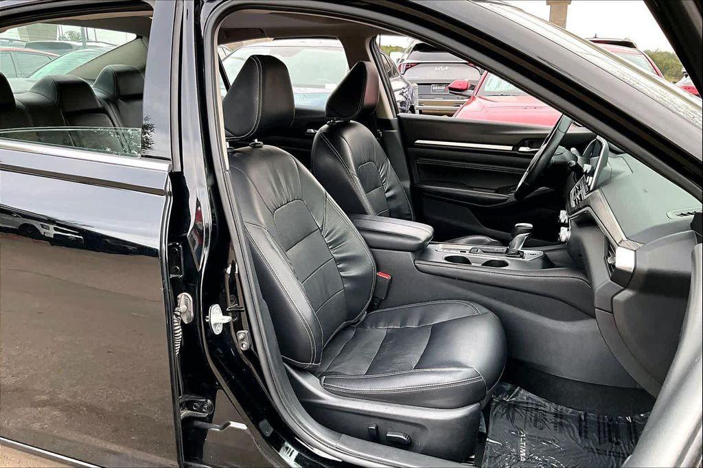 used 2019 Nissan Altima car, priced at $15,784