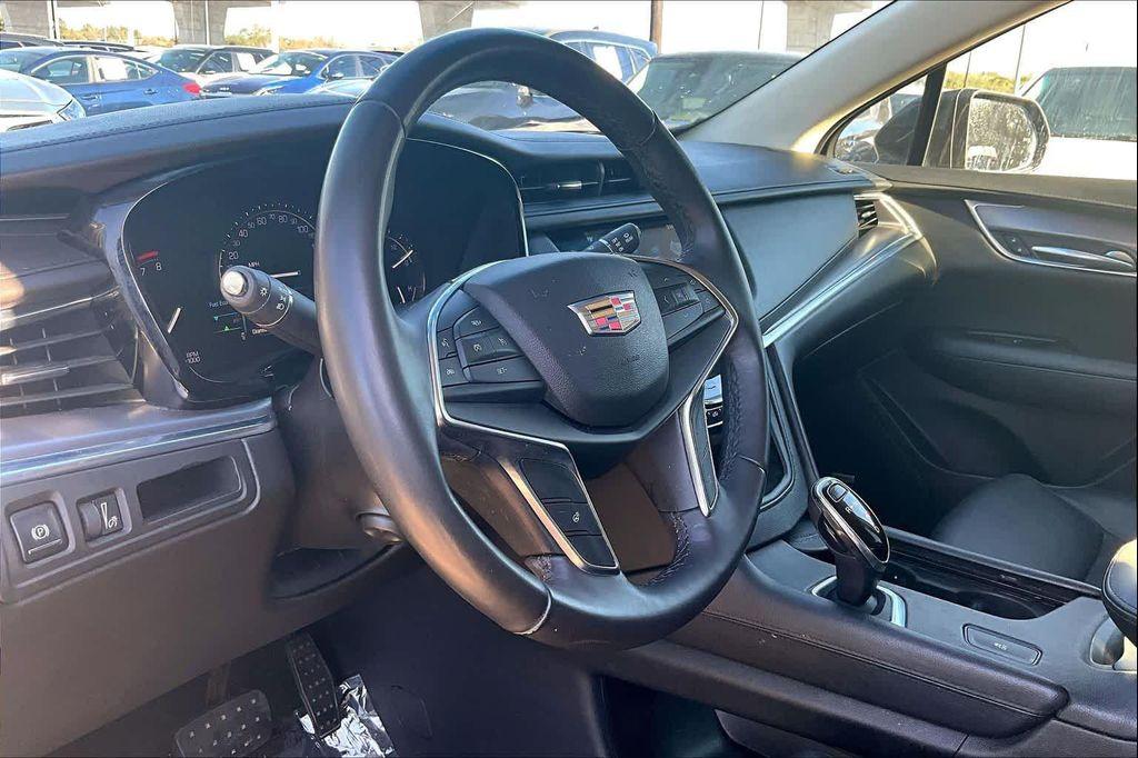 used 2018 Cadillac XT5 car, priced at $14,929