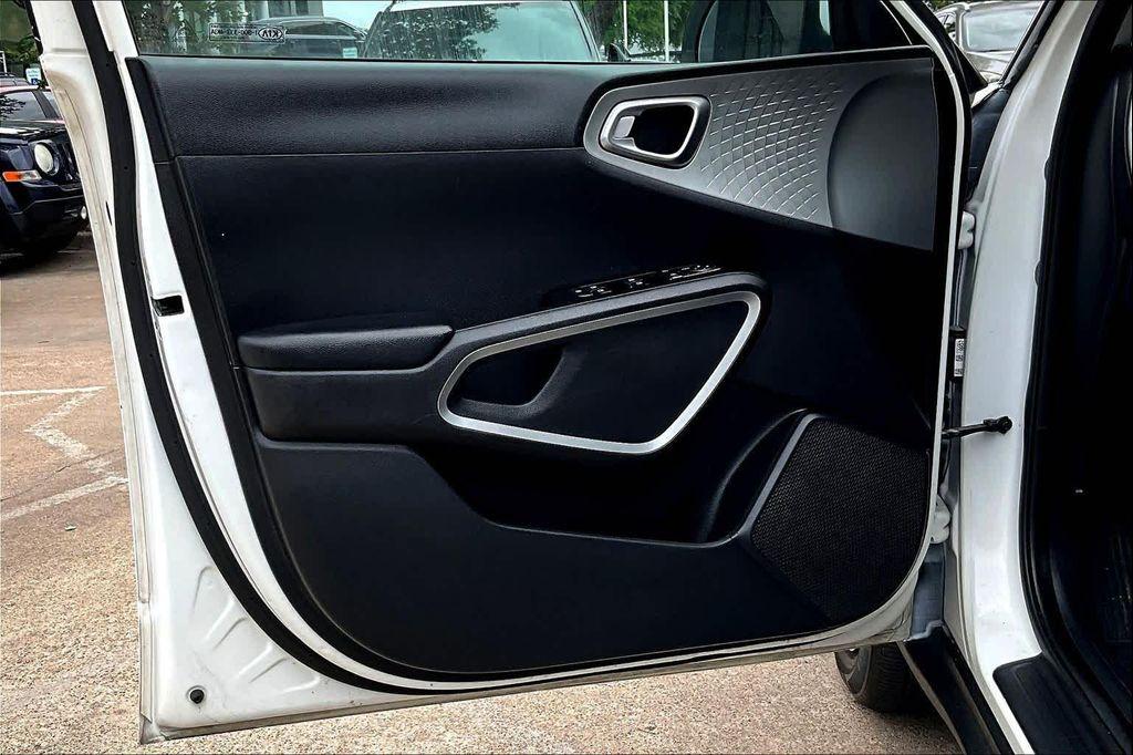 used 2021 Kia Soul car, priced at $11,870