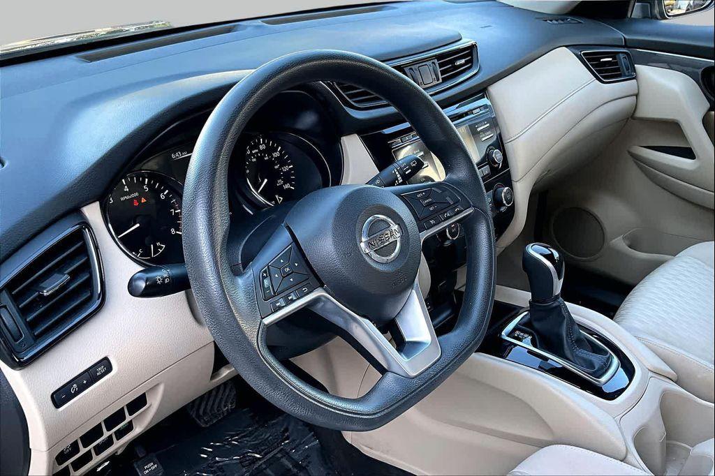 used 2017 Nissan Rogue car, priced at $11,268