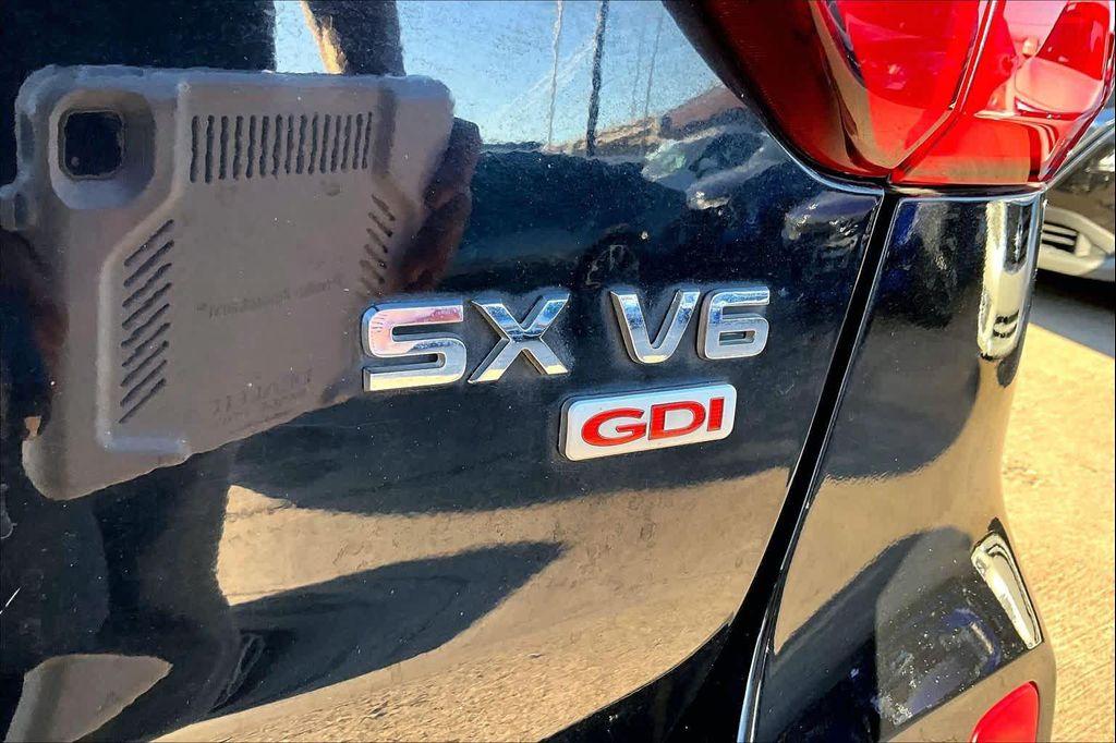 used 2014 Kia Sorento car, priced at $9,919