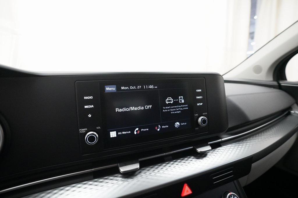 used 2024 Kia Carnival car, priced at $28,250