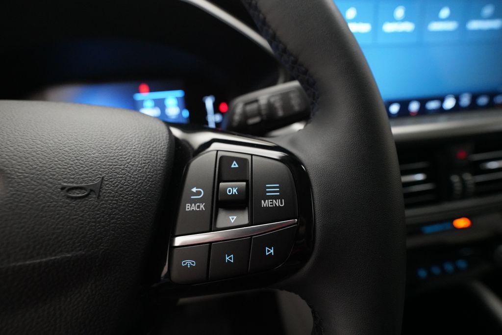 used 2023 Ford Escape car, priced at $24,276