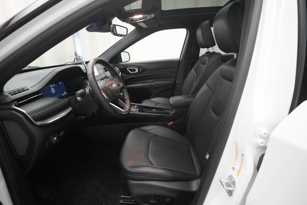 used 2022 Jeep Compass car, priced at $22,900