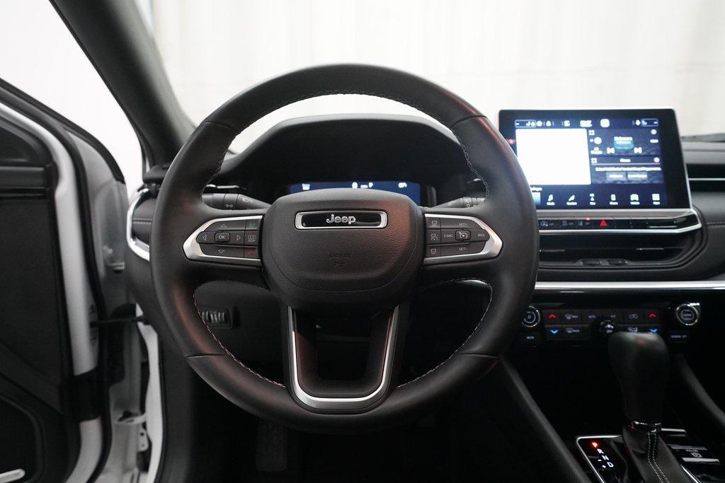 used 2022 Jeep Compass car, priced at $22,900