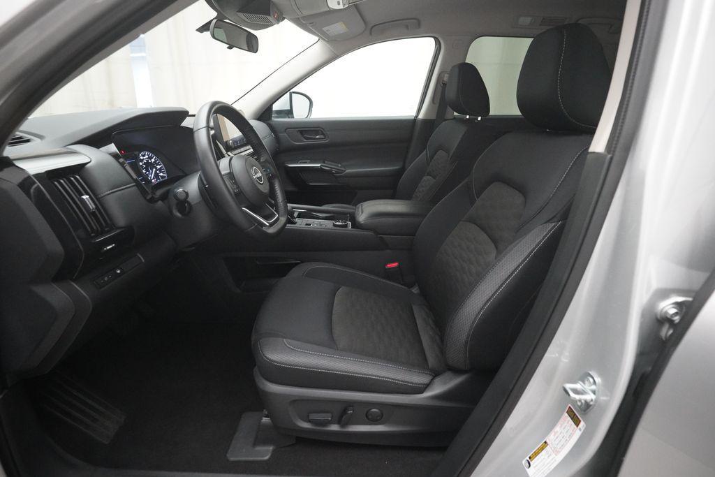used 2024 Nissan Pathfinder car, priced at $30,280