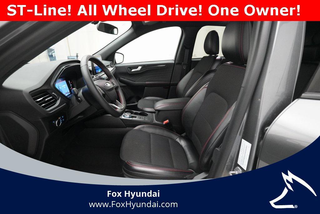 used 2025 Ford Escape car, priced at $22,750