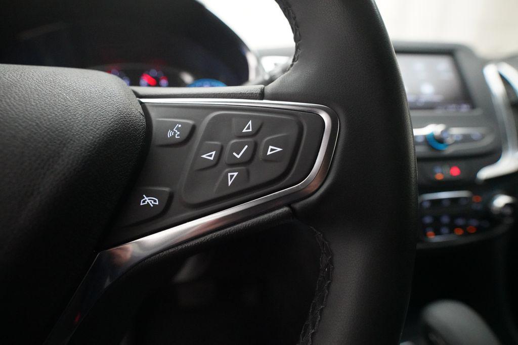 used 2024 Chevrolet Equinox car, priced at $22,000