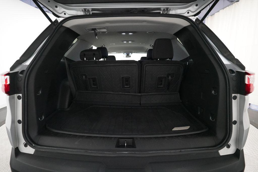 used 2020 Chevrolet Traverse car, priced at $14,576