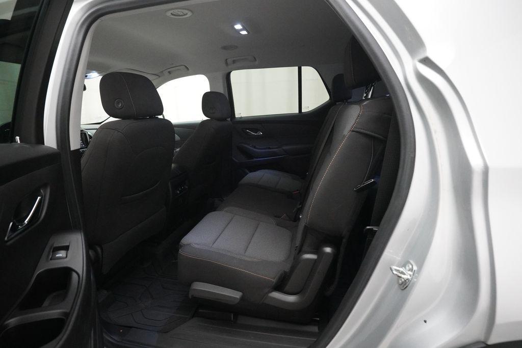 used 2020 Chevrolet Traverse car, priced at $14,576