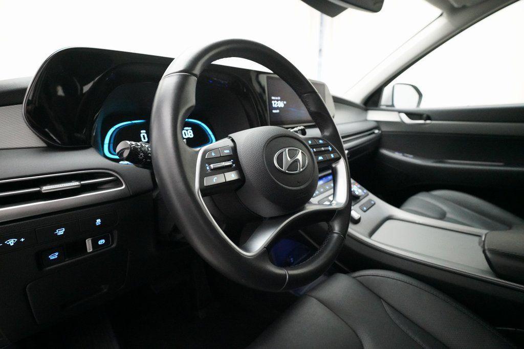 used 2025 Hyundai Palisade car, priced at $34,576