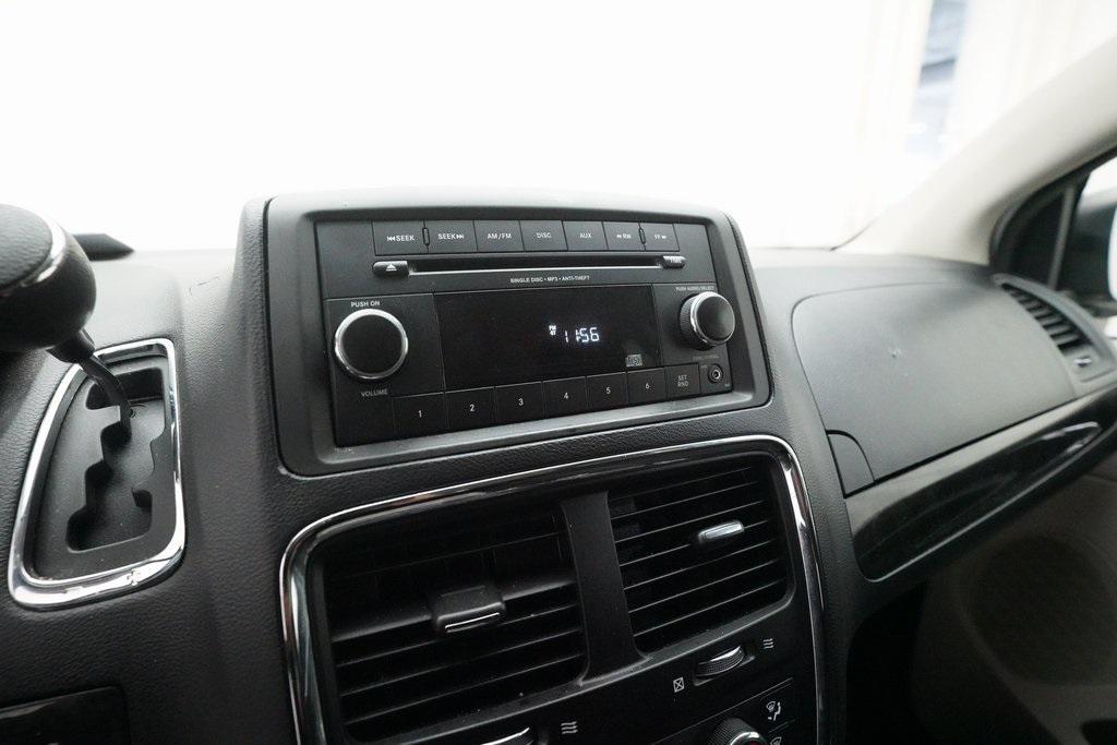 used 2014 Dodge Grand Caravan car, priced at $9,900
