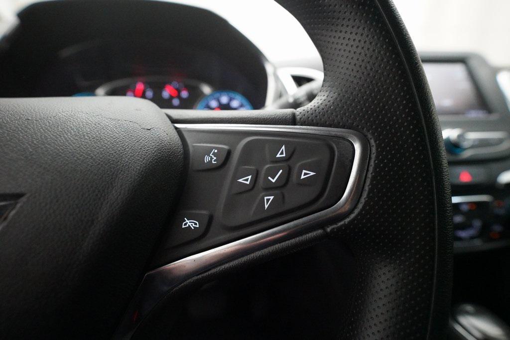 used 2021 Chevrolet Equinox car, priced at $15,900