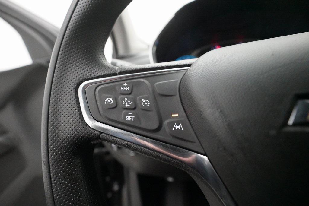 used 2021 Chevrolet Equinox car, priced at $15,900