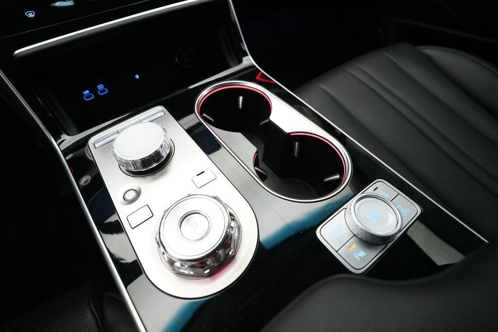 used 2025 Genesis GV80 car, priced at $40,280