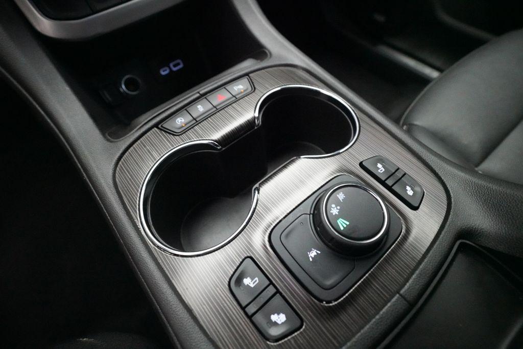 used 2021 GMC Acadia car, priced at $21,076