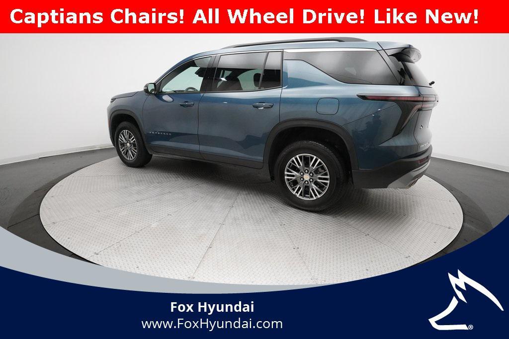 used 2025 Chevrolet Traverse car, priced at $35,900