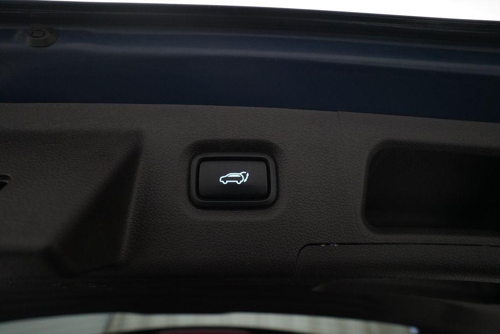 used 2020 Hyundai Santa Fe car, priced at $18,876