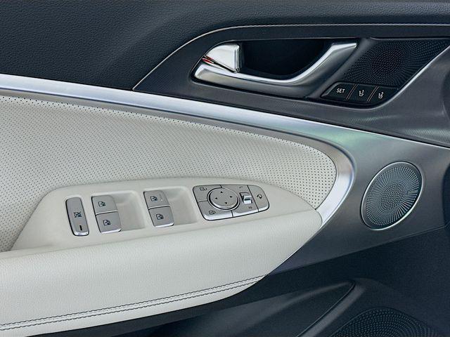 new 2026 Genesis G70 car, priced at $55,080