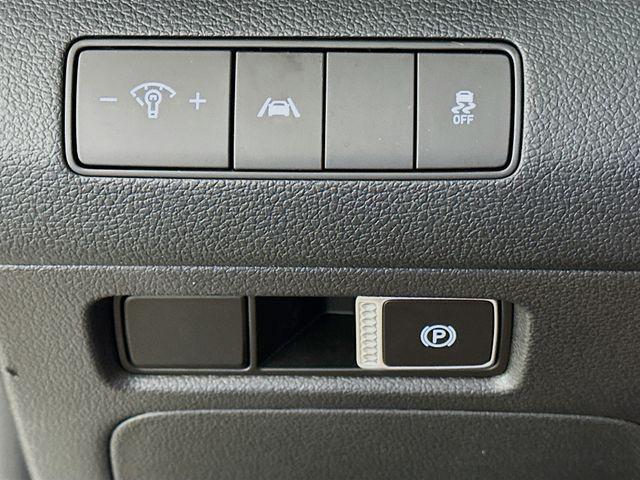 used 2023 Hyundai Santa Fe car, priced at $19,263