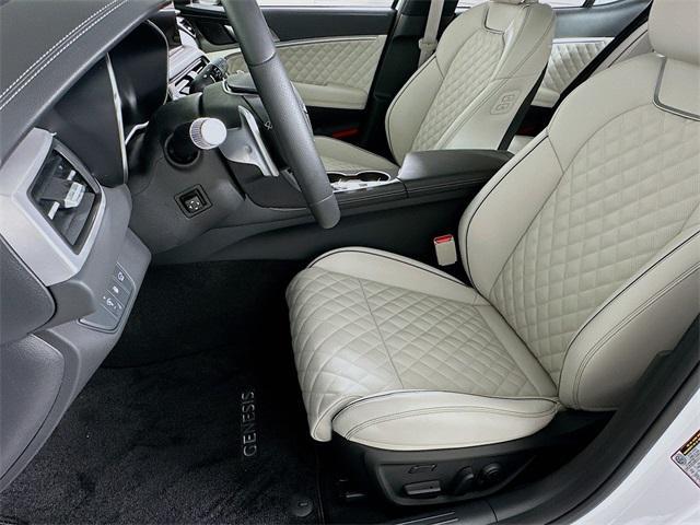 new 2025 Genesis G70 car, priced at $50,057