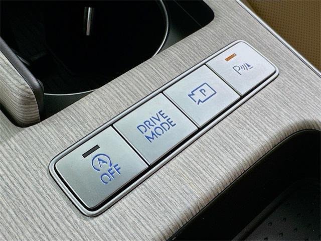 new 2025 Genesis G80 car, priced at $57,509