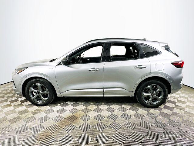 used 2023 Ford Escape car, priced at $20,917