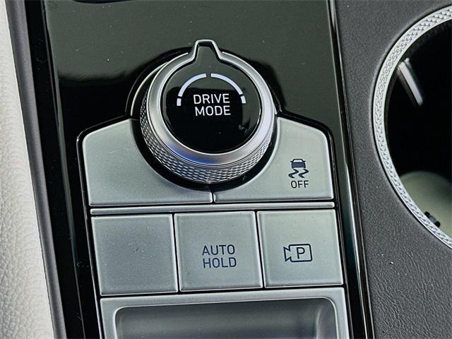 new 2025 Genesis G70 car, priced at $39,665