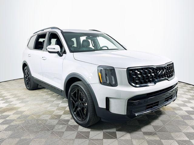 used 2025 Kia Telluride car, priced at $39,034