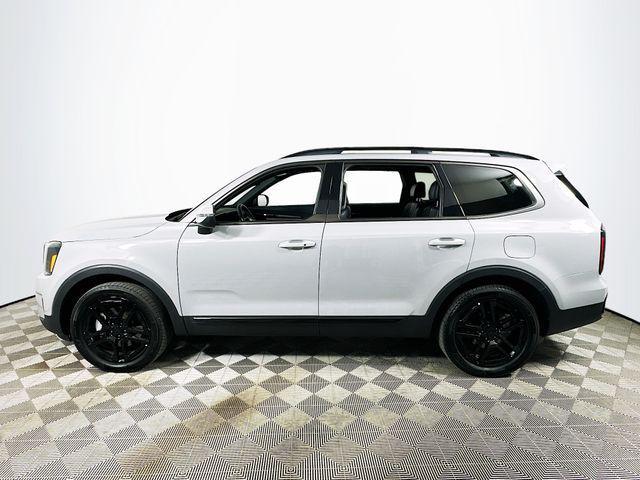 used 2025 Kia Telluride car, priced at $39,034