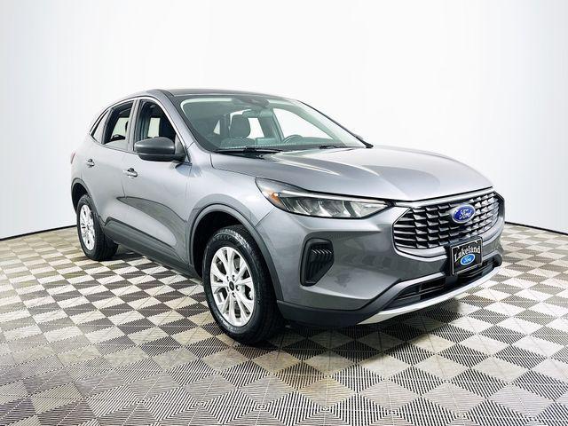 used 2024 Ford Escape car, priced at $19,496